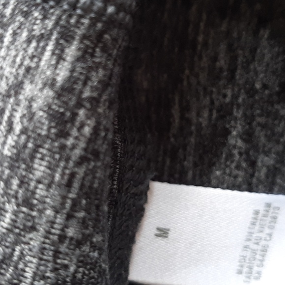 Aerie leggings. Heather Gray Size Medium, Pockets - Picture 9 of 15